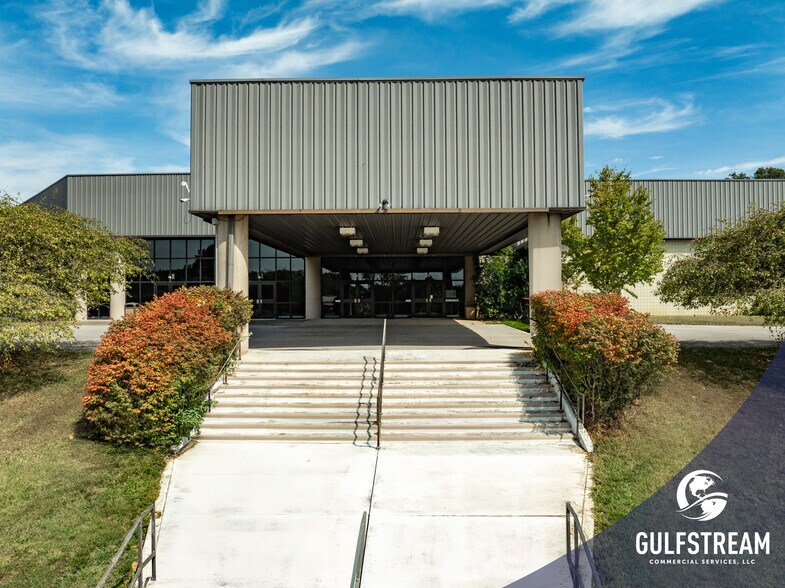 More Photos Of 5555 Wellness dr, Philpot Lodge Meeting Hall For Sale