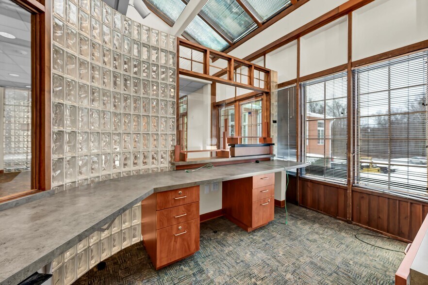 More Photos Of 48 Route 6, Yorktown Heights Medical For Sale