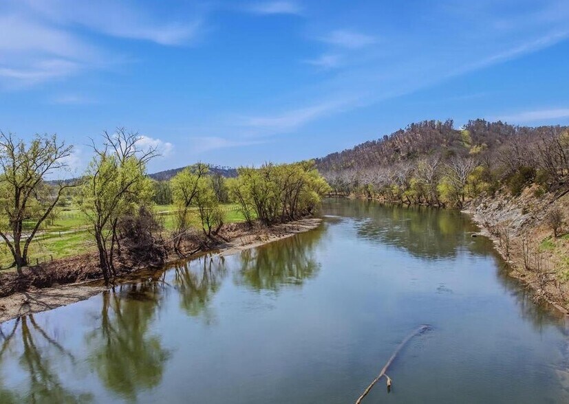 More Photos Of 86 Henry W Miller Blvd, Paw Paw Land For Sale