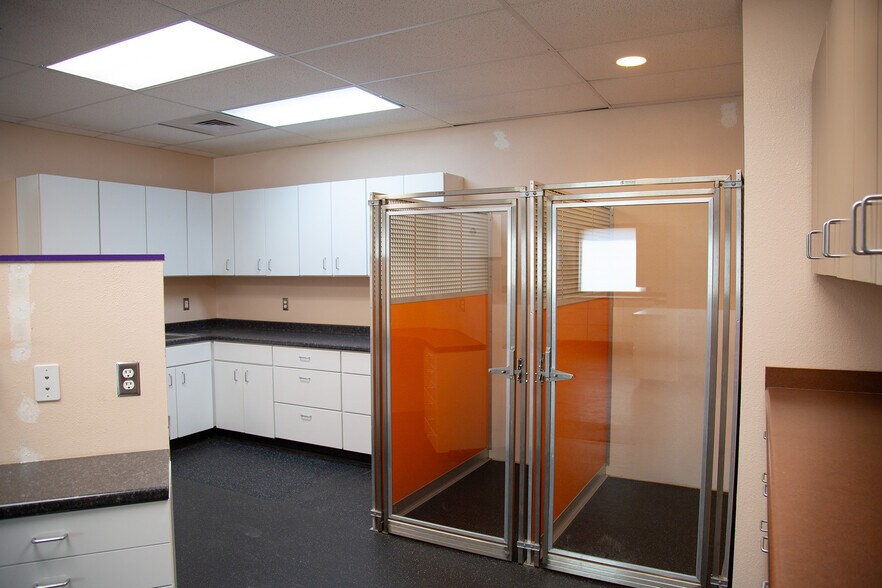 More Photos Of 5 Camino Karsten, Algodones General Retail For Lease