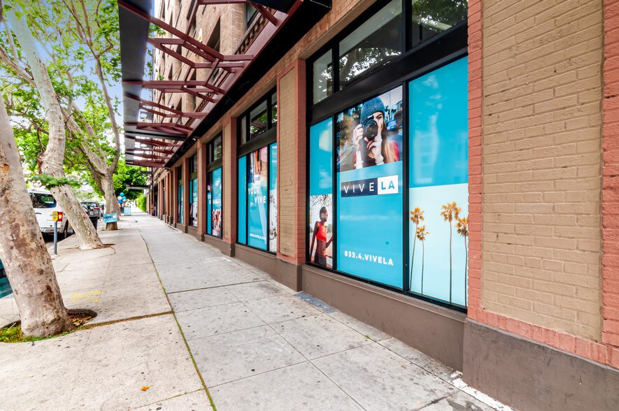 More Photos Of 5529-5533 Hollywood Blvd, Los Angeles Apartments For Lease