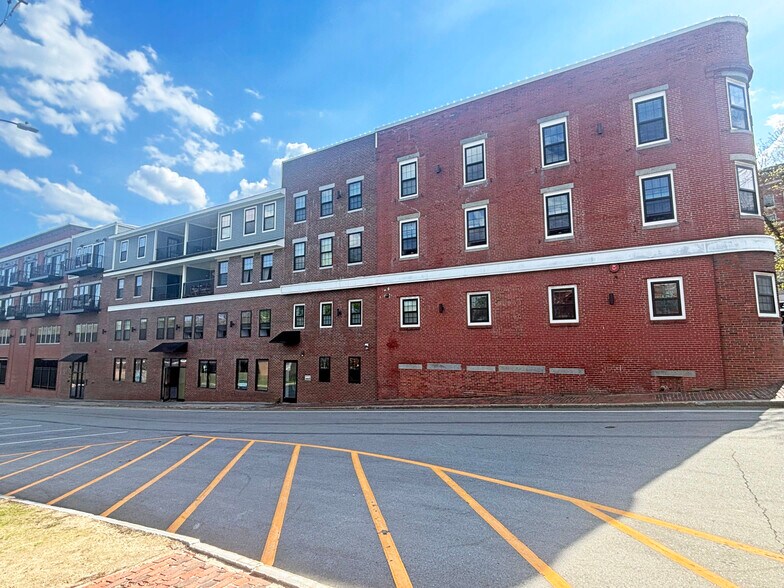 More Photos Of 333 Central Ave, Dover Apartments For Lease