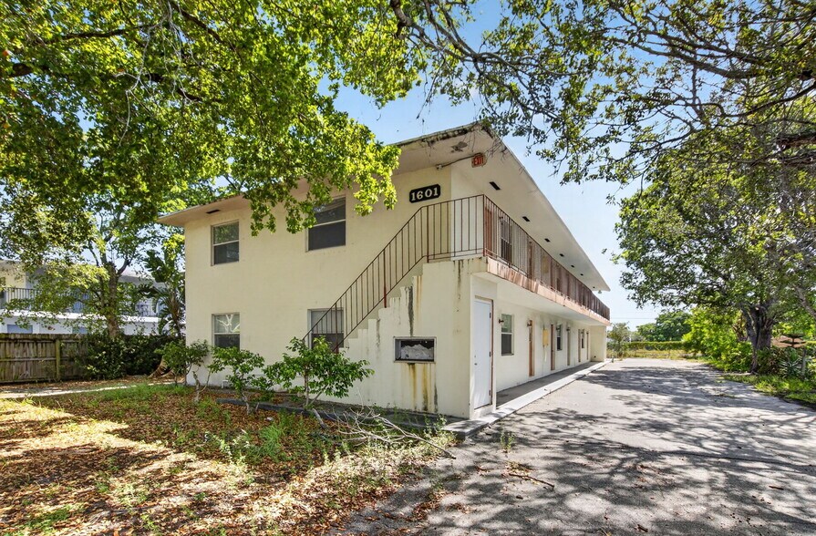 More Photos Of 1601 NE 3rd Ave, Delray Beach Apartments For Sale