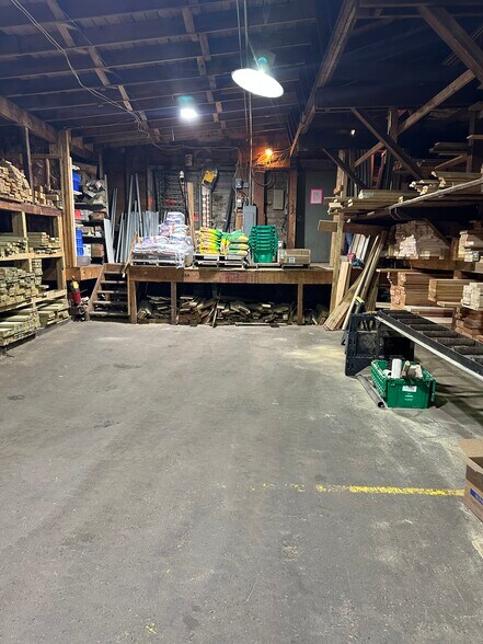 More Photos Of 7220 Bradley St, Lake Tomahawk Freestanding For Sale