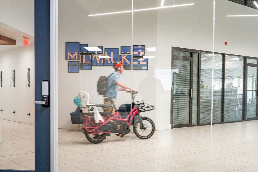 More Photos Of 790 N Milwaukee St, Milwaukee Coworking Space