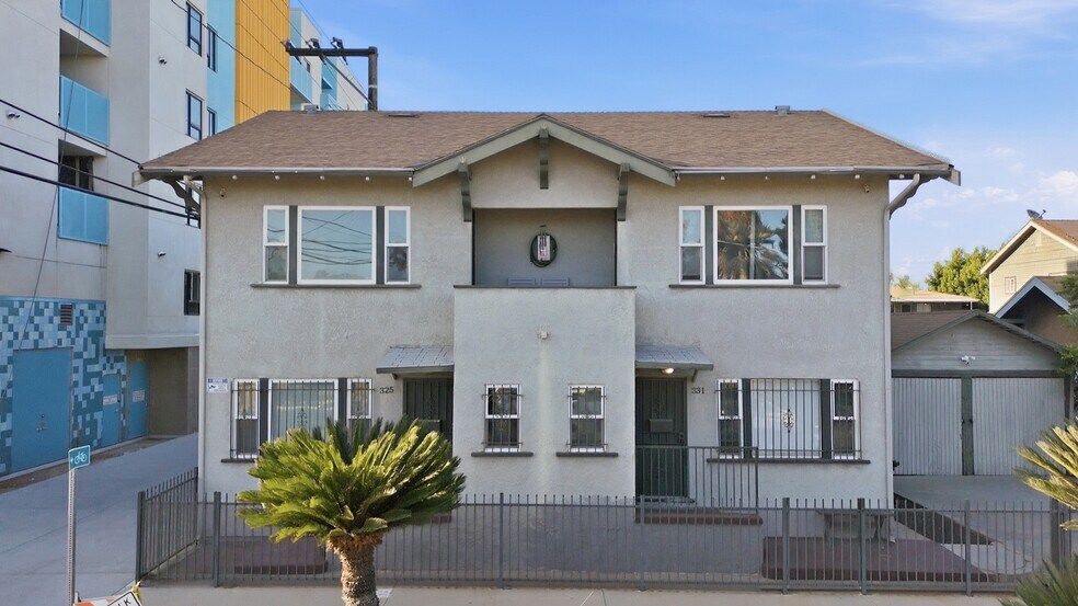 Primary Photo Of 325 E 14th St, Long Beach Apartments For Sale