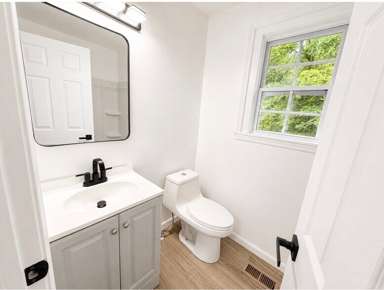 More Photos Of 120 Cross Timbers Dr, Nashville Apartments For Sale