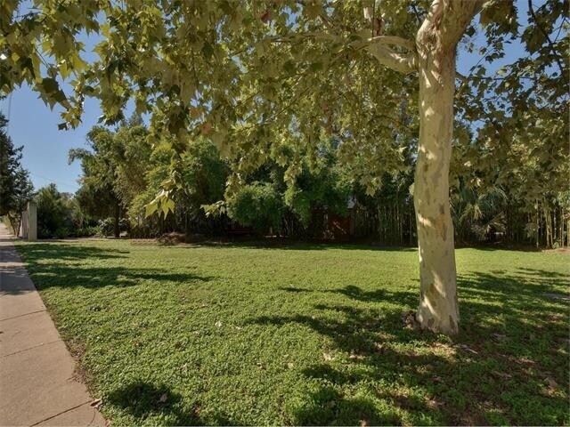 More Photos Of 638 Tillery St, Austin Office For Sale