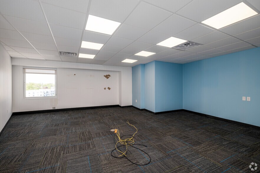 Photo of 9th Floor Ste 910