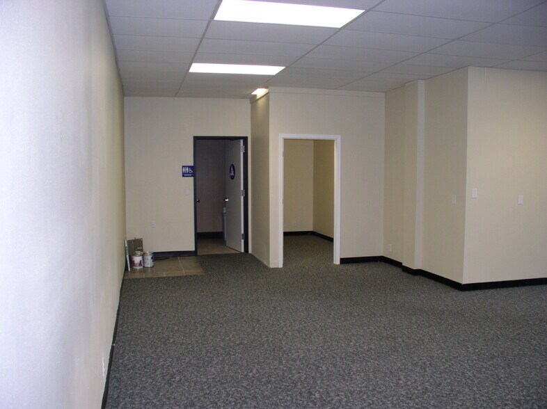 More Photos Of 321 San Felipe Rd, Hollister Medical For Lease