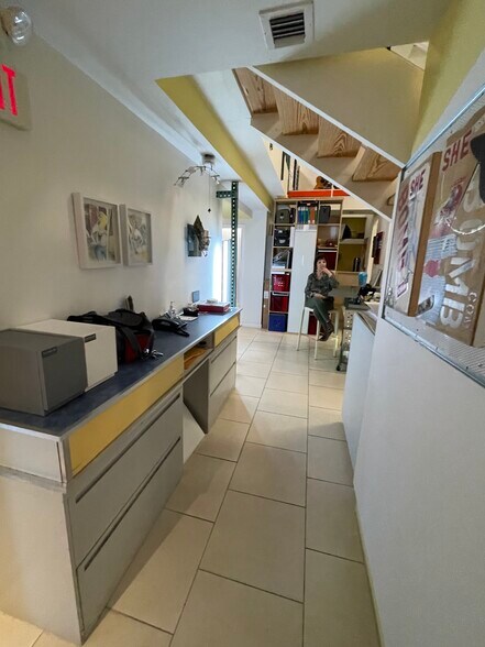 More Photos Of 2801 SW 3rd Ave, Fort Lauderdale Warehouse For Sale