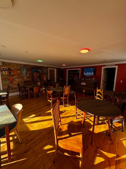 More Photos Of 2878 Soco Rd, Maggie Valley Hotel For Sale