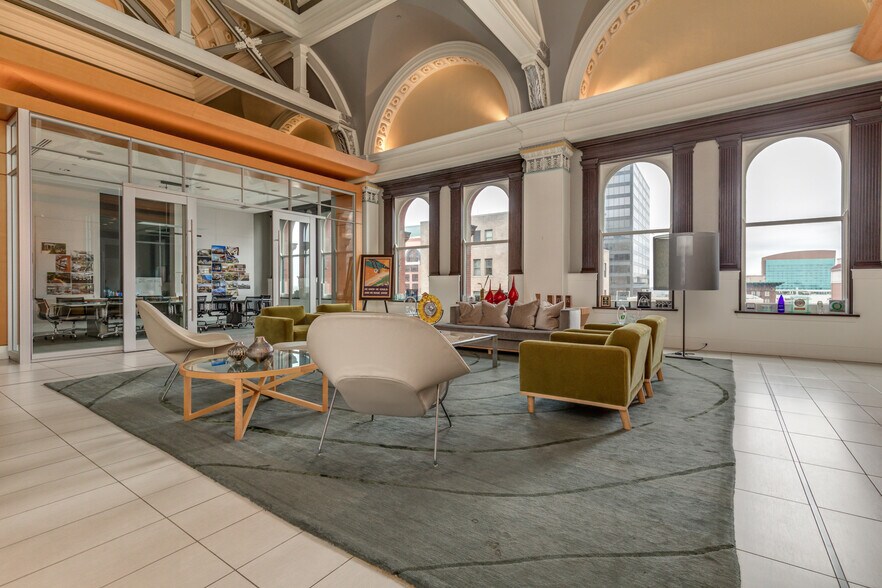 More Photos Of 319 N 4th St, Saint Louis Office Residential For Lease
