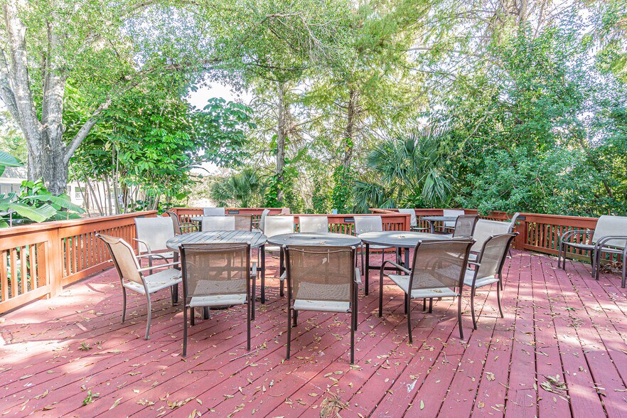 More Photos Of , Largo Unknown For Sale
