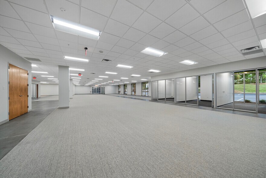 More Photos Of 1500 Perimeter Park Dr, Morrisville Unknown For Lease