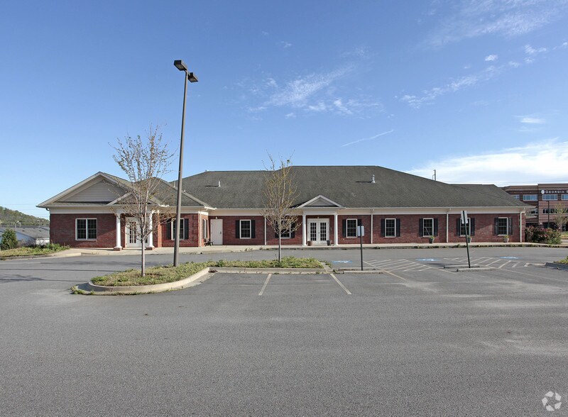 More Photos Of 9 Medical Dr NE, Cartersville Medical For Sale