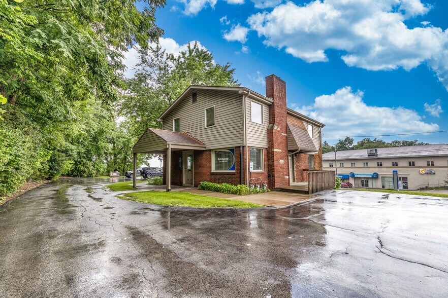 Primary Photo Of 4204 Ewalt Rd, Gibsonia Medical For Sale