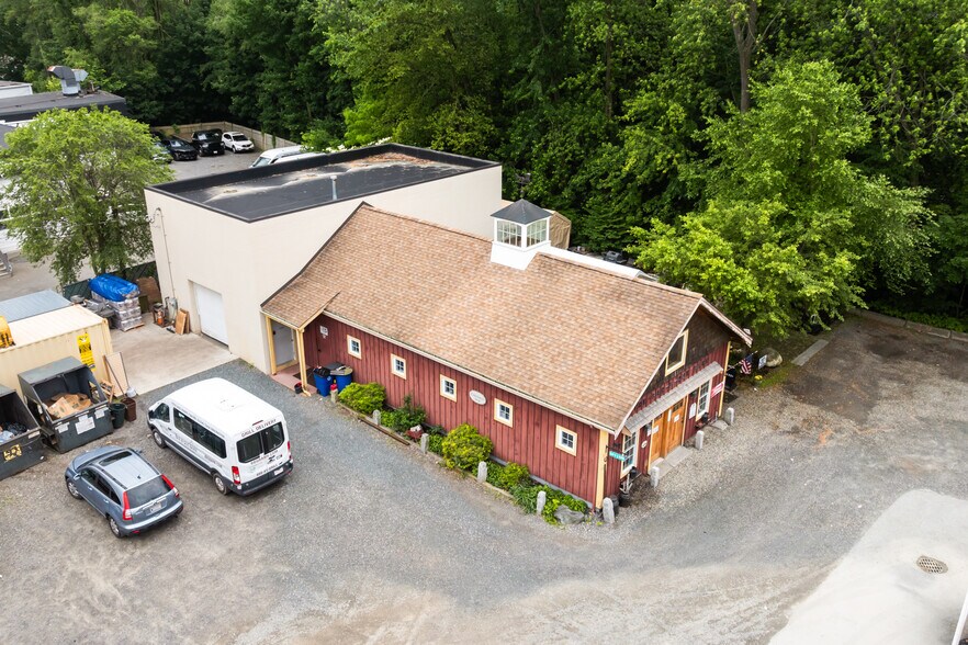 More Photos Of , Arlington Unknown For Sale