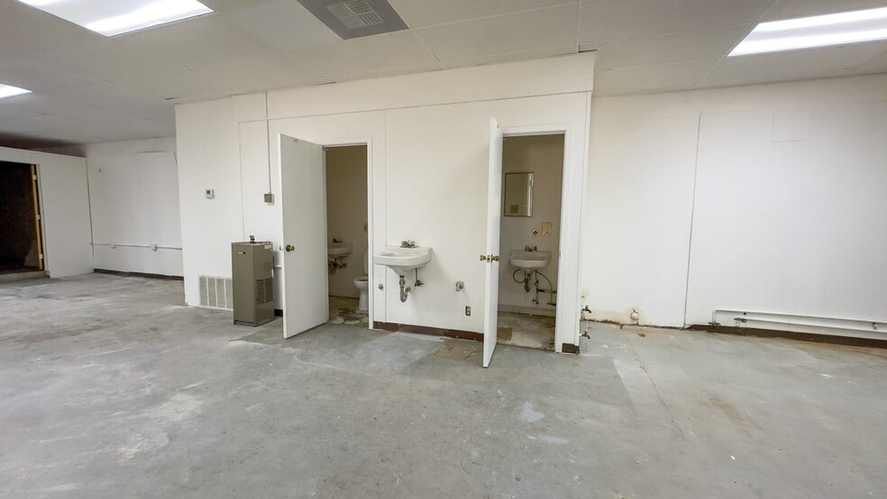 More Photos Of 4918 Profit Dr, Tyler Industrial For Lease