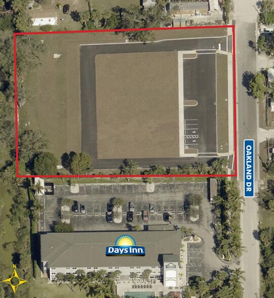 More Photos Of 27971 Oakland Dr, Bonita Springs Land For Lease