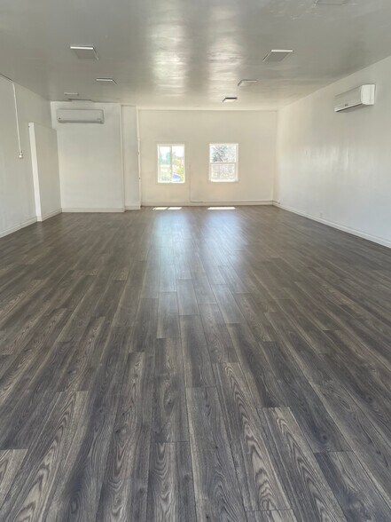 More Photos Of 124-126 S San Gabriel Blvd, San Gabriel Storefront For Lease