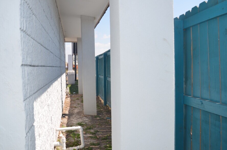 More Photos Of 315 Kings Hwy, Brownsville Storefront For Sale