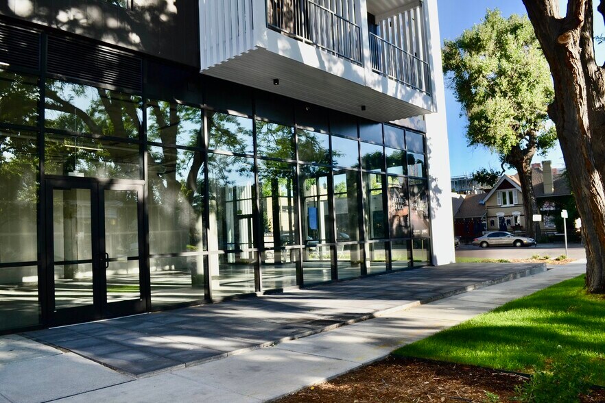 More Photos Of 1280 E 17th Ave, Denver Apartments For Lease