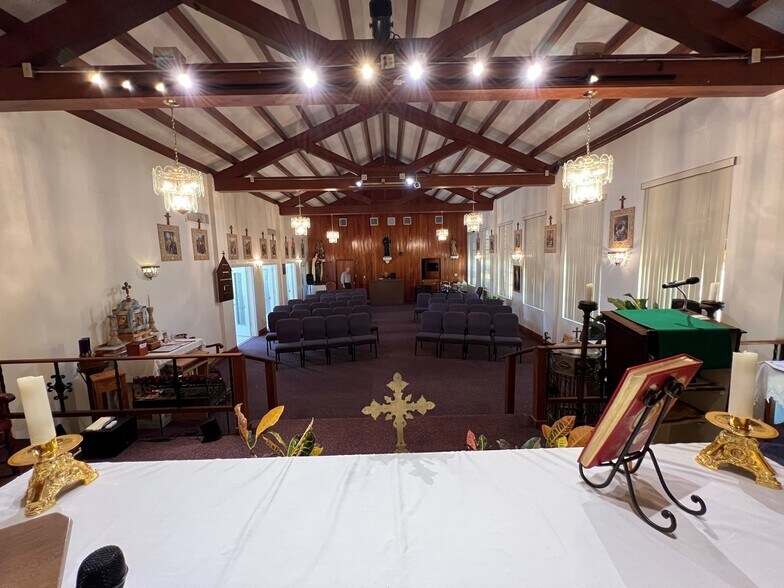 More Photos Of 911 Sunrise Blvd, Fort Pierce Religious Facility For Sale