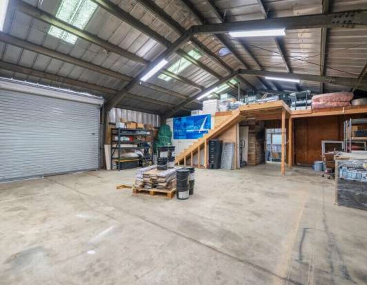 More Photos Of 895 Market st, Redding Industrial For Lease