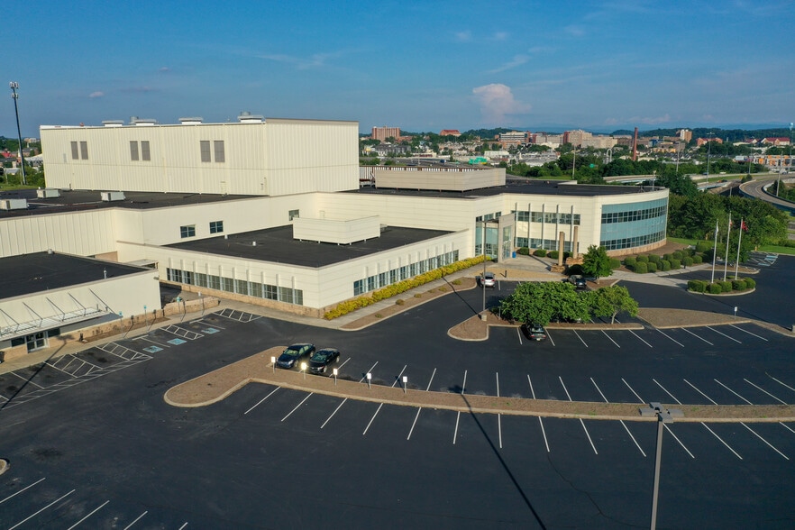 More Photos Of 2332 News Sentinel Dr, Knoxville Medical For Lease