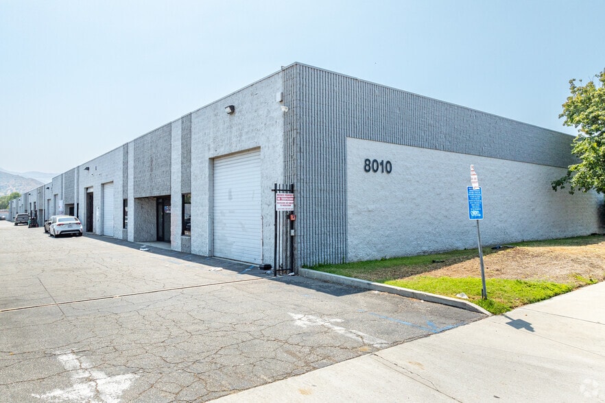 More Photos Of 8000 Wheatland Ave, Sun Valley Manufacturing For Lease