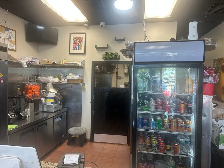 More Photos Of 9160 NW 122nd St, Hialeah Restaurant For Sale