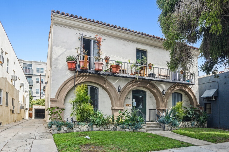 More Photos Of 664 S Cloverdale Ave, Los Angeles Apartments For Sale