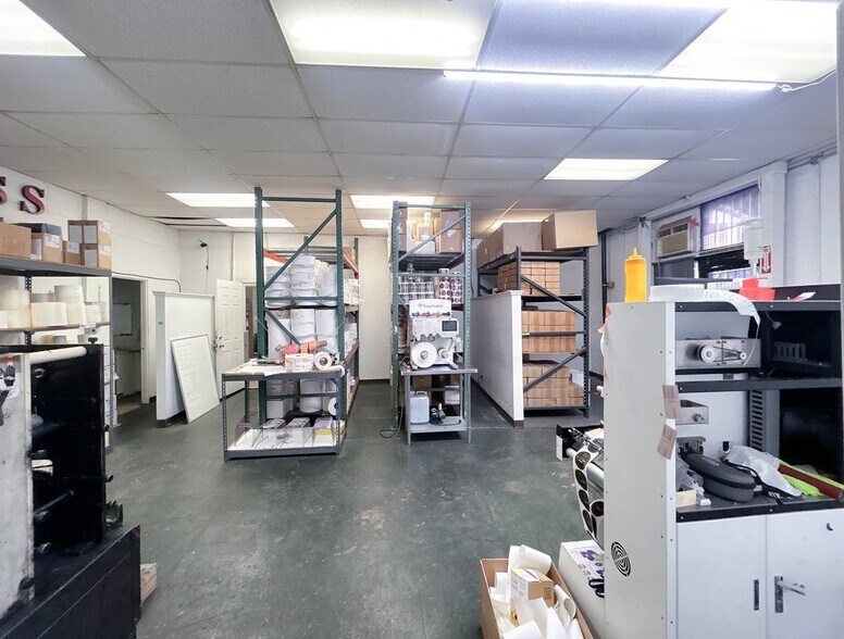 More Photos Of 3655 Beverly Blvd, Los Angeles Storefront For Lease