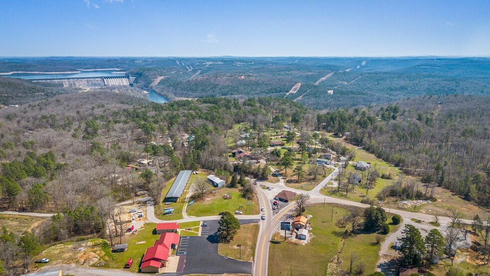 More Photos Of 10842 Highway 5 S, Mountain Home Convenience Store For Sale