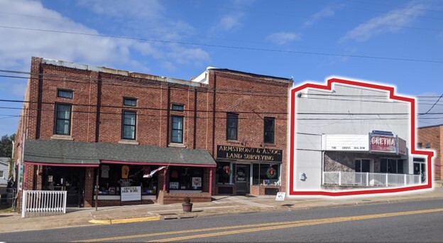 Primary Photo Of 107 Main, Gretna Movie Theatre For Sale