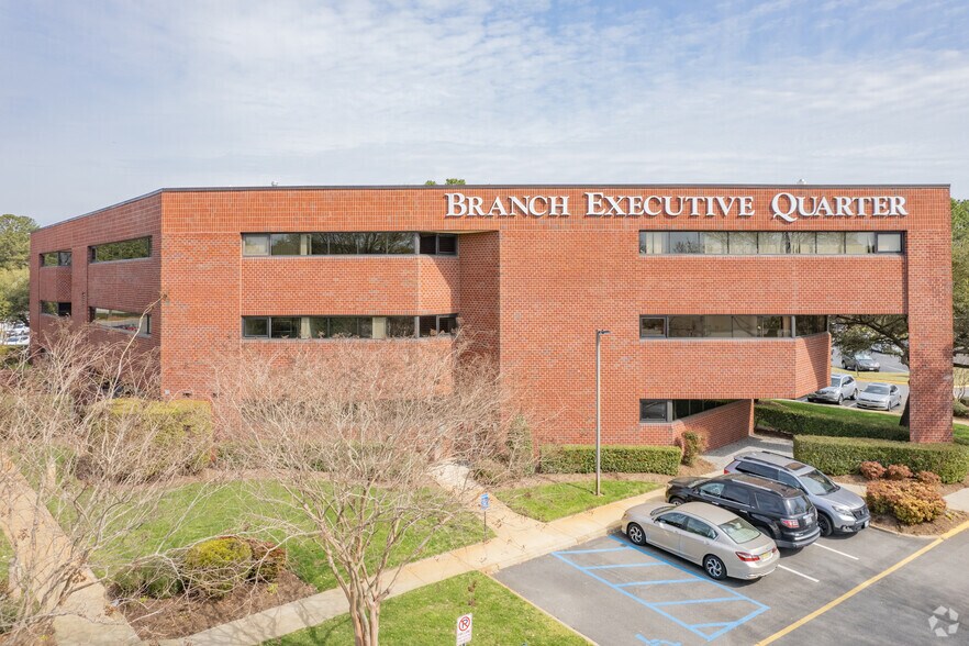 Primary Photo Of 4016 Raintree Rd, Chesapeake Medical For Lease