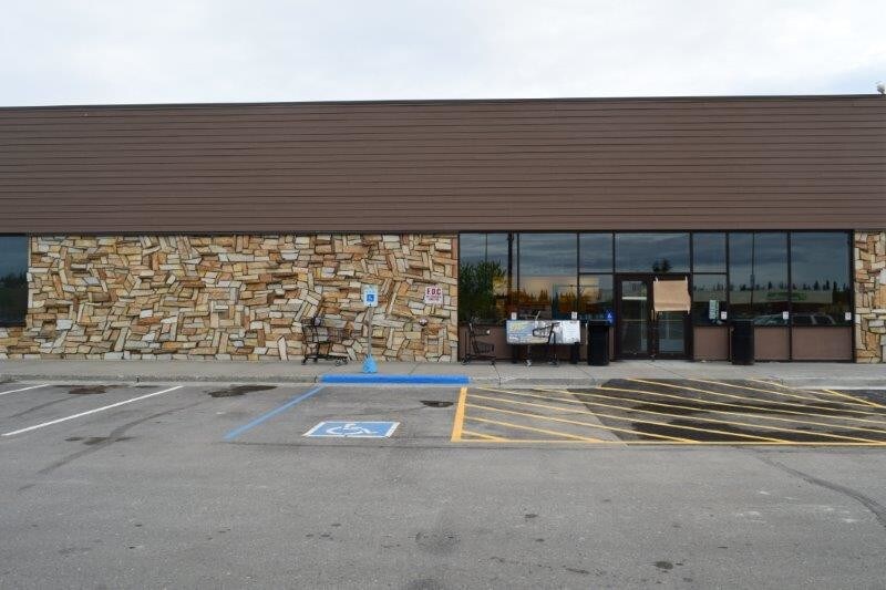 More Photos Of 10576 Kenai Spur Hwy, Kenai General Retail For Lease