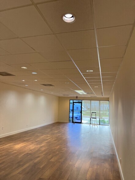 More Photos Of 6190-6198 N Federal Hwy, Boca Raton Office Residential For Lease