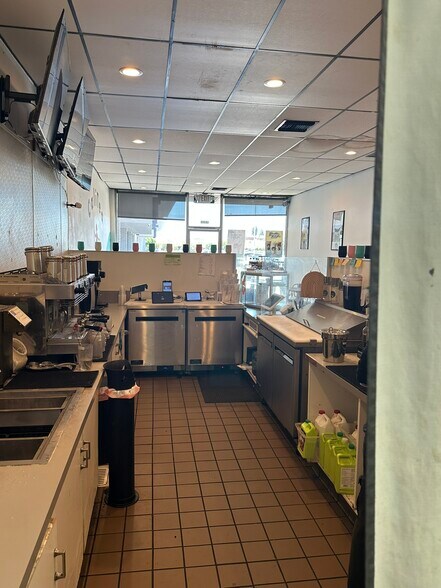 More Photos Of 10741 South St, Cerritos General Retail For Lease