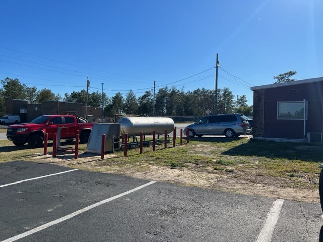 Primary Photo Of 9594 SE Maricamp Rd, Ocala Auto Repair For Sale