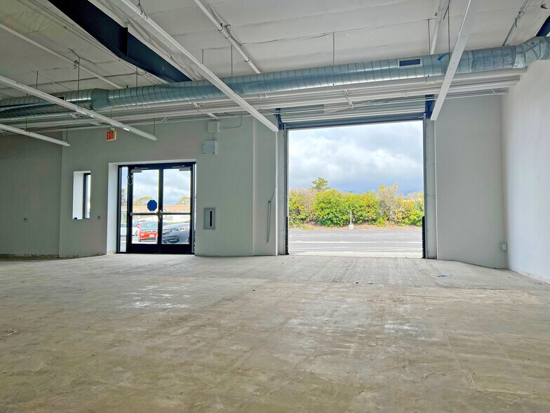 More Photos Of 6300-6370 Hollister Ave, Goleta Research And Development For Lease