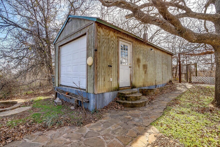 More Photos Of 2040 Erwin Rd, Poolville Land For Sale