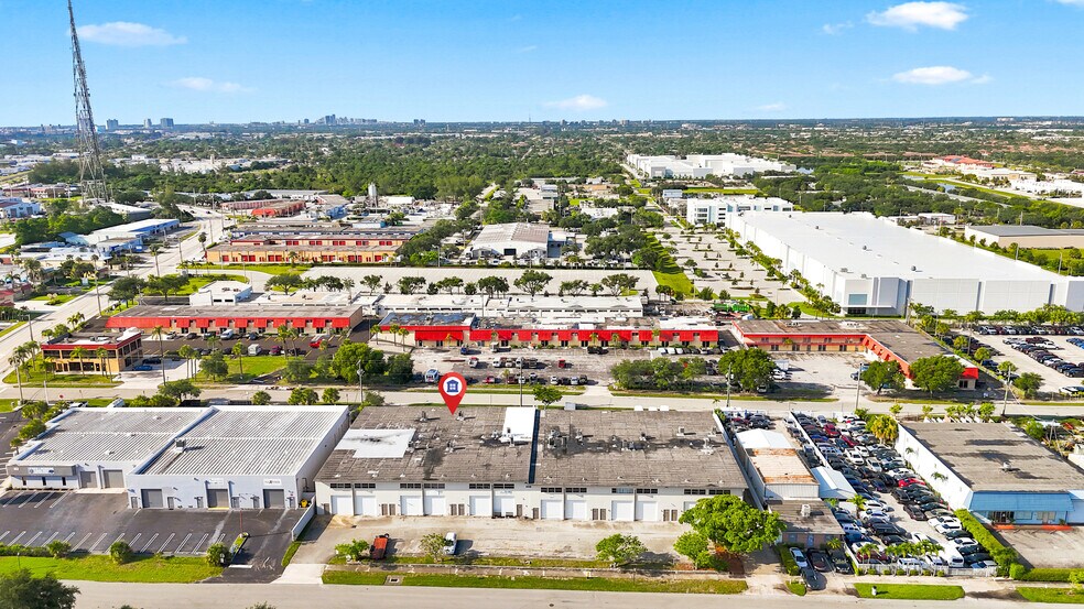 More Photos Of 1209 Gateway Rdg, Lake Park Warehouse For Sale