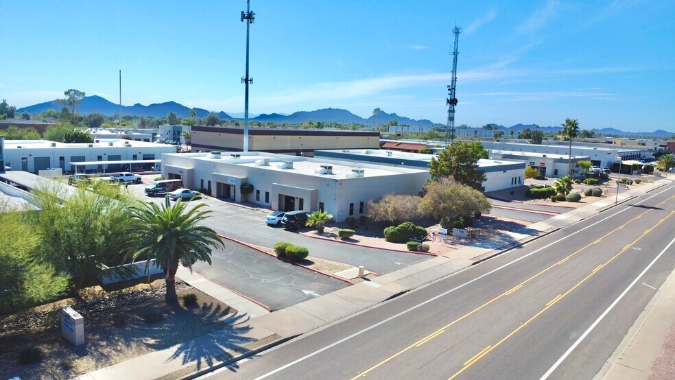 Primary Photo Of 7755 E Redfield Rd, Scottsdale Warehouse For Sale