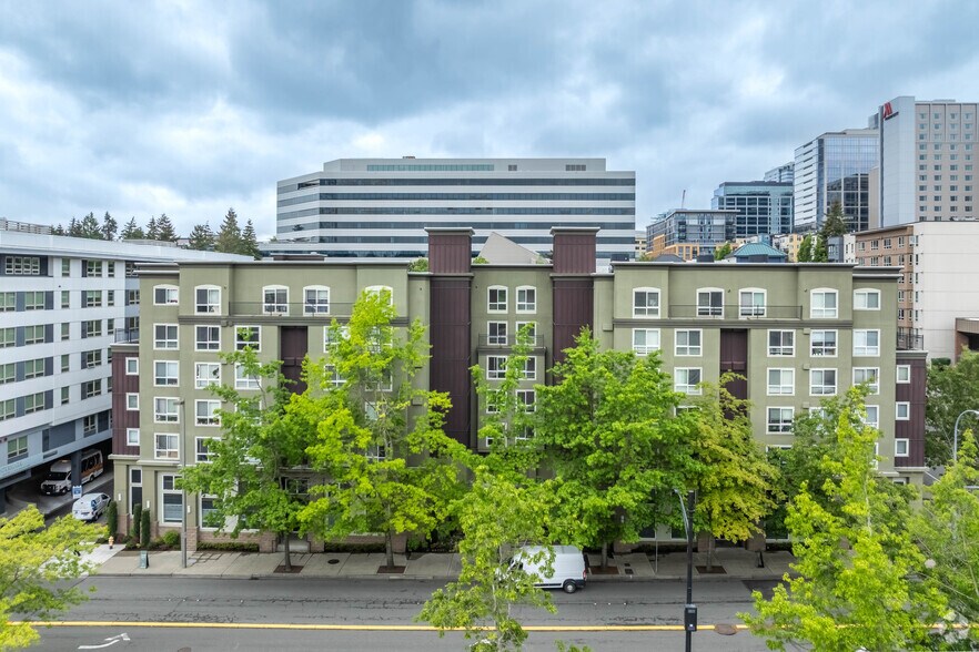 More Photos Of 123 NE 112th Ave, Bellevue Apartments For Lease