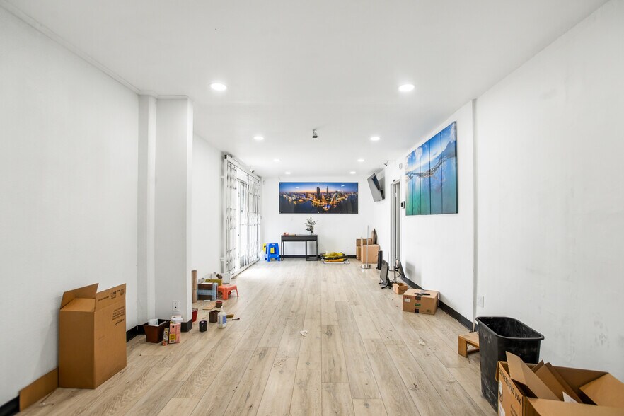More Photos Of 14932 Dillow St, Westminster Industrial For Sale