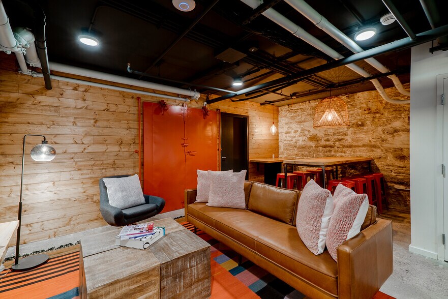 More Photos Of 282 6th St E, Saint Paul Apartments For Sale
