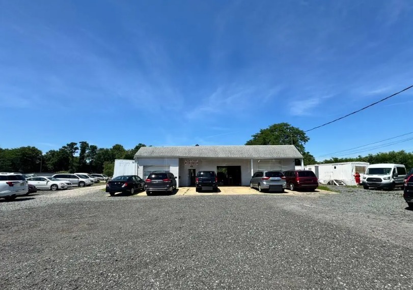 Primary Photo Of 46 Georgetown Rd, Wrightstown Auto Repair For Sale