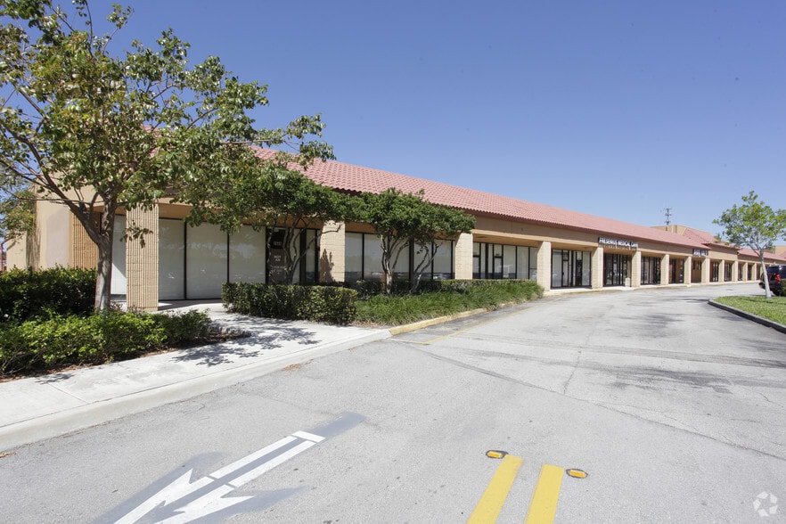 More Photos Of 7047-7251 NW 88th Ave, Tamarac Freestanding For Lease